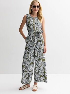 NINE WEST TROPICAL SLEEVELESS WIDE LEG JUMPSUIT